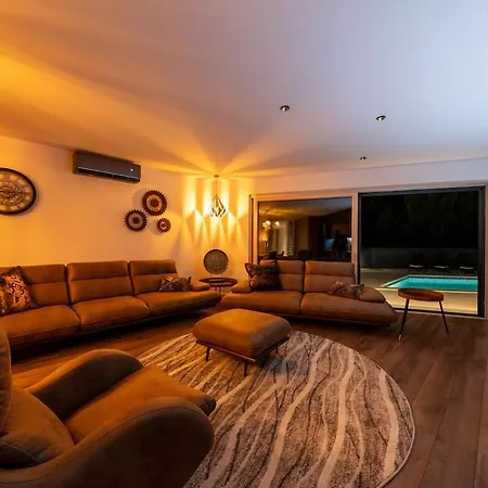 Villa Smart Home, A Location, Heated Pool - Saya Excelsior Zminjevaca
