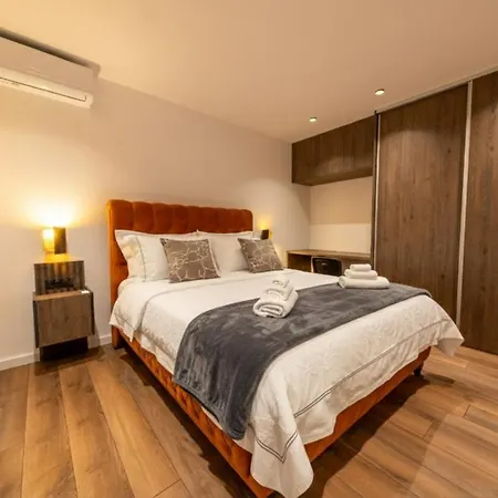 Smart Home, A Location, Heated Pool - Saya Excelsior Villa Zminjevaca